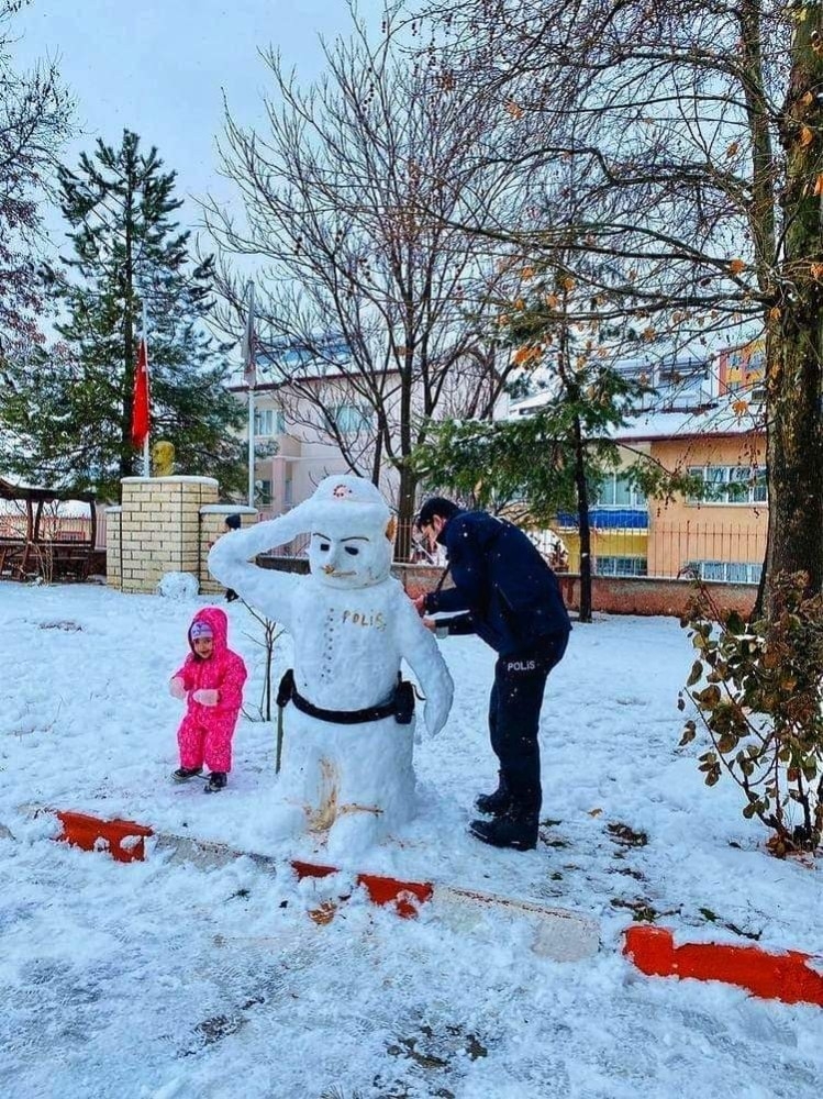 Bu da kardan polis