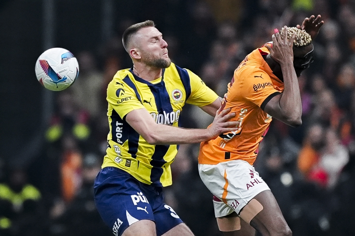 Fenerbahçe - Galatasaray Derbisi: Dev Kapışma!