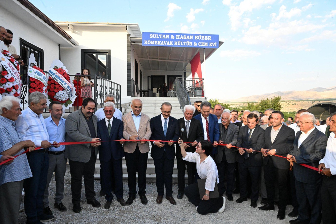 Kömekavak’ta Sultan-Hasan Büber Kültür Ve Cem Evi Açıldı