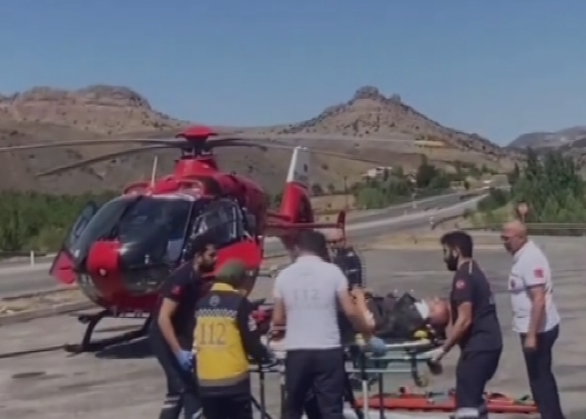 Hekimhan’da Kaza Yapan Sürücü Helikopter Ambulansla Malatya’ya Sevk Edildi