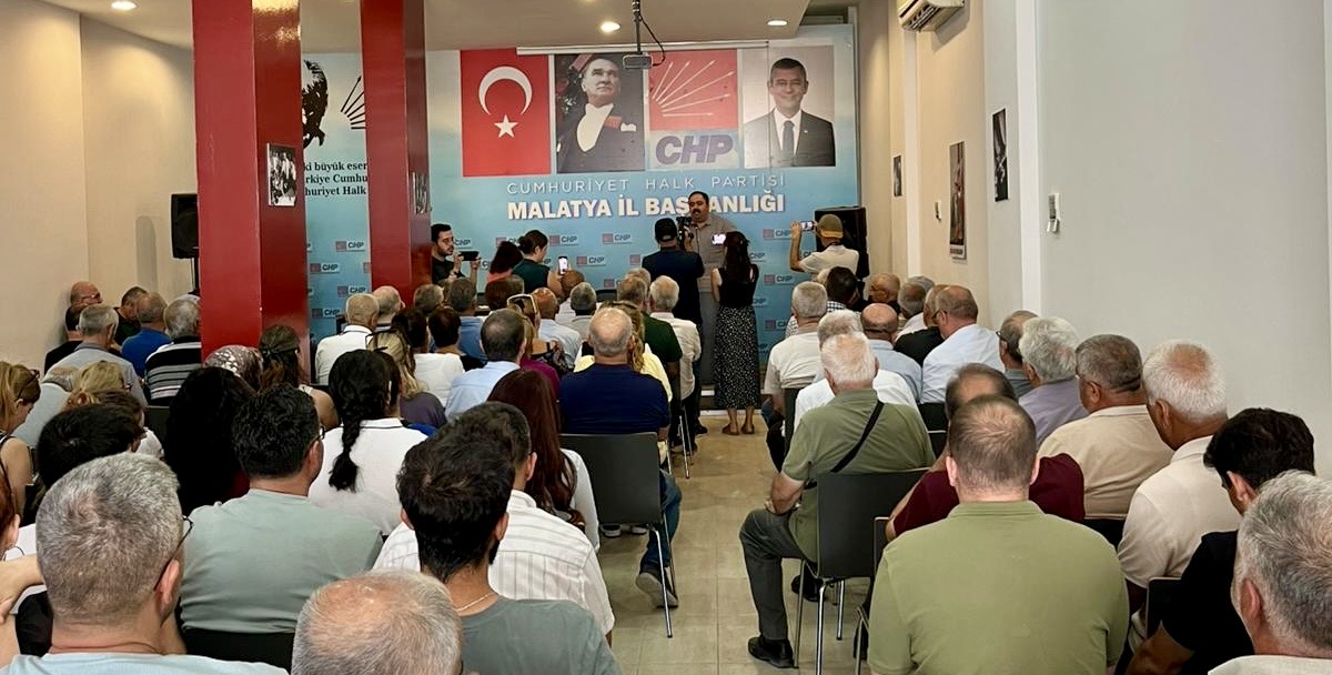 CHP Malatya Teşkilatı Kuruluş Yıl Dönümünü Kutladı