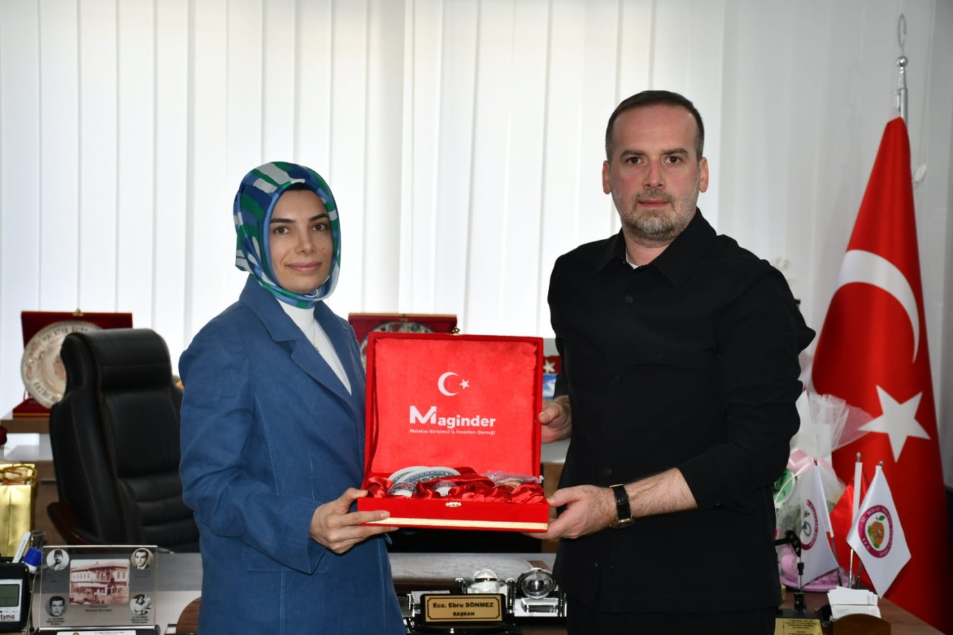 Malatya’da 49 Eczane Konteynerlerde Hizmet Veriyor 