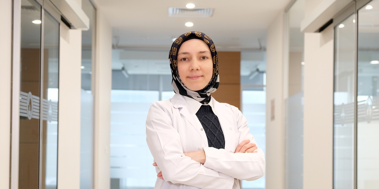 Diş Eti Çekilmesinin En Büyük Nedeni Diş Taşı! Uzmanlardan Önemli Uyarı