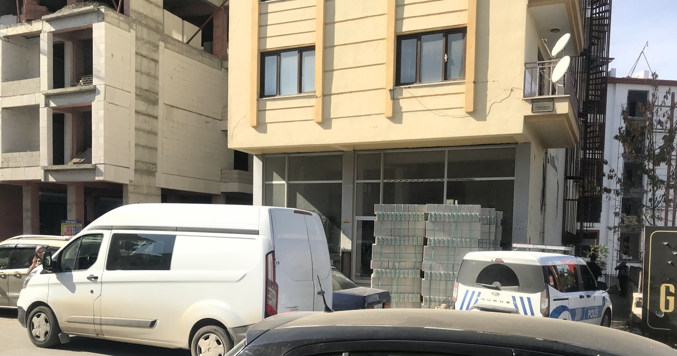 İnşaattan Düşen İşçi Yaralandı