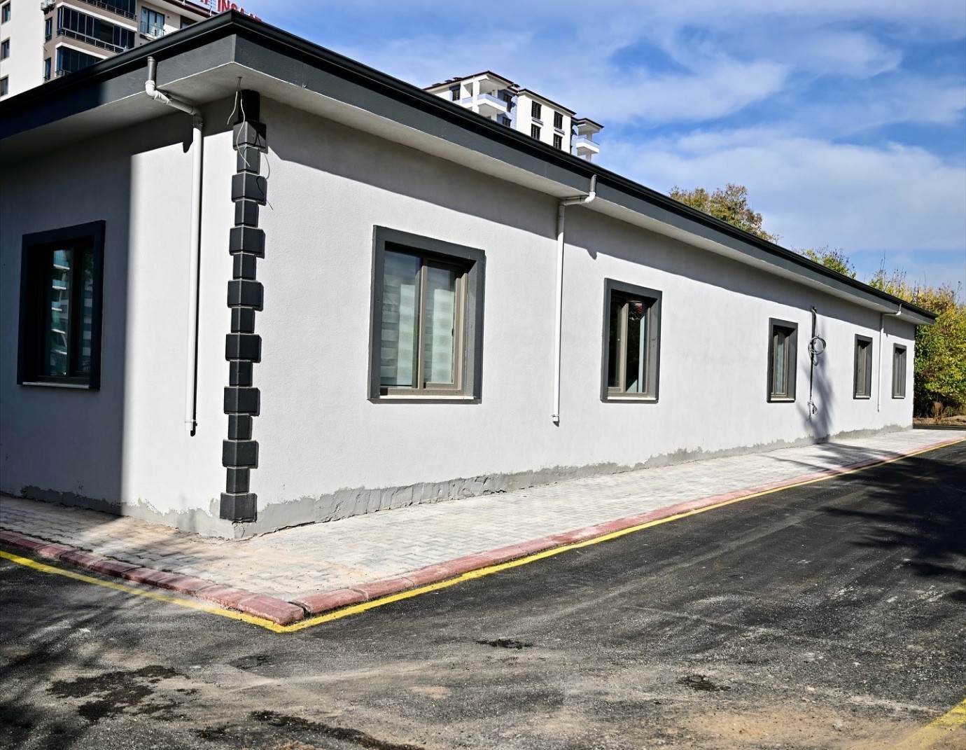 Yeşilyurt’ta Hayırsever Desteğiyle İki Mahalleye Modern Taziye Evi Kazandırılıyor