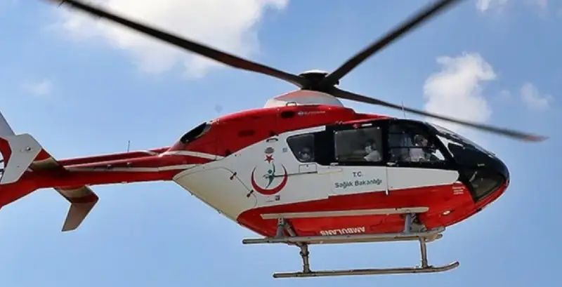 Kalp Krizi Geçiren Kadına Ambulans Helikopterle Müdahale