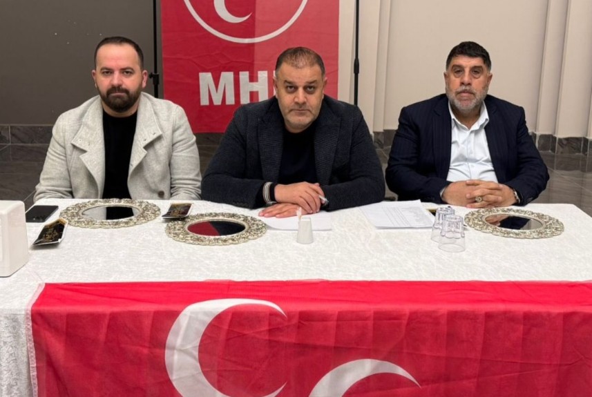 Gökhan Gök; 