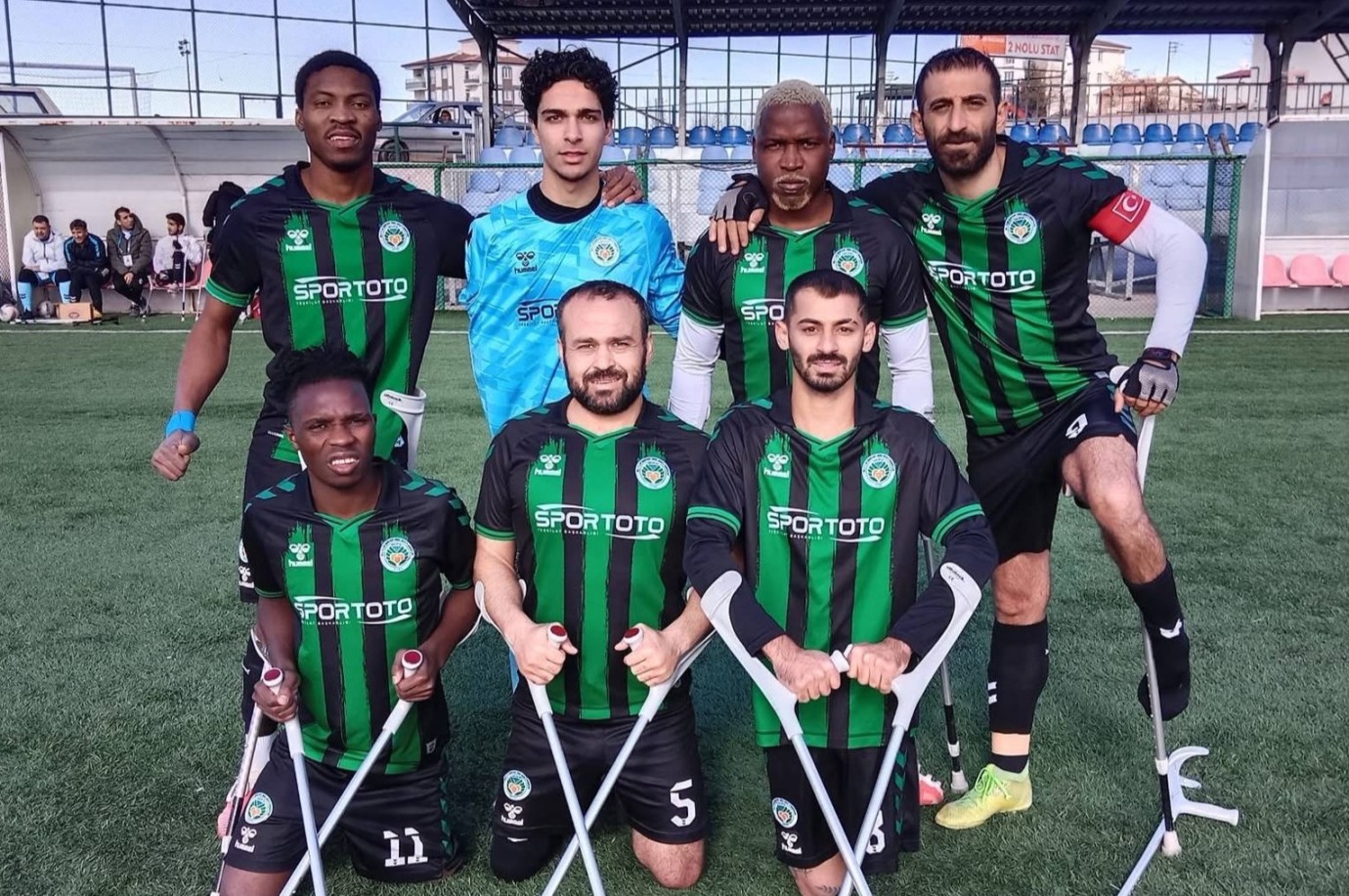 Malatya Büyükşehir Belediyespor Ampute Futbol Lidere Boyun Eğdi