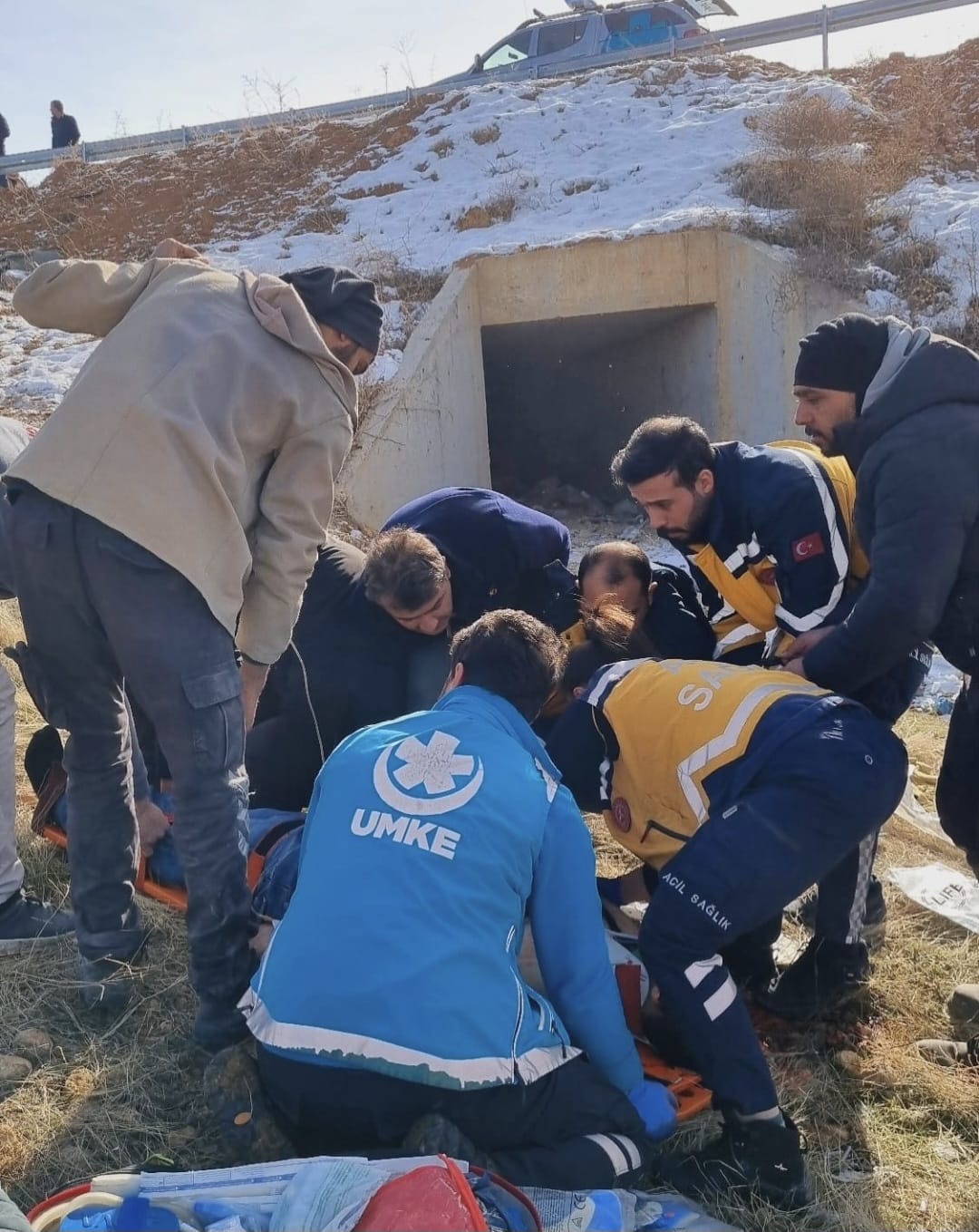 Yeşilyurt’ta Trafik Kazası: 1 Ölü, 2 Yaralı