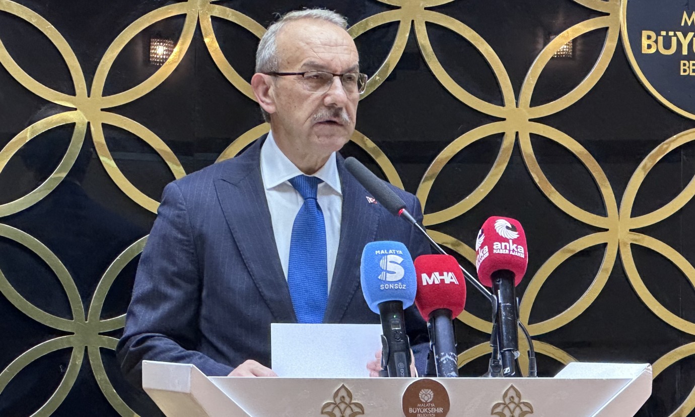 Vali Seddar Yavuz: “Kadına Yönelik Şiddeti Siyasallaştırarak Çözüm Bulamayız”