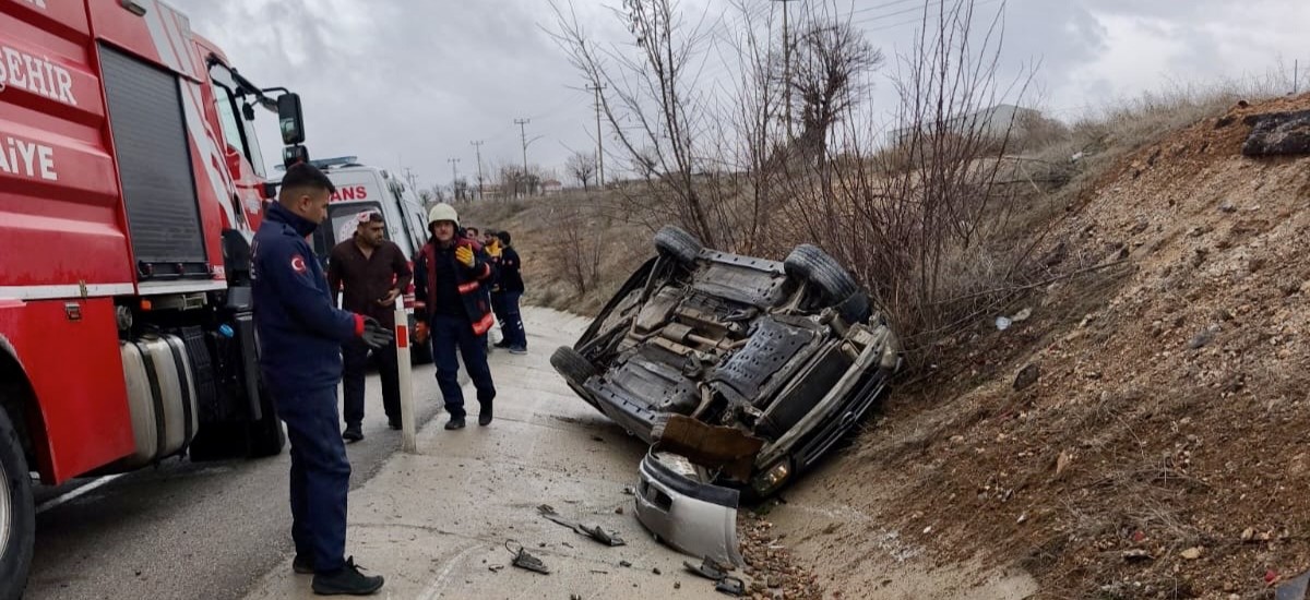 Otomobil Takla Attı: 4’ü Çocuk 6 Kişi Yaralandı
