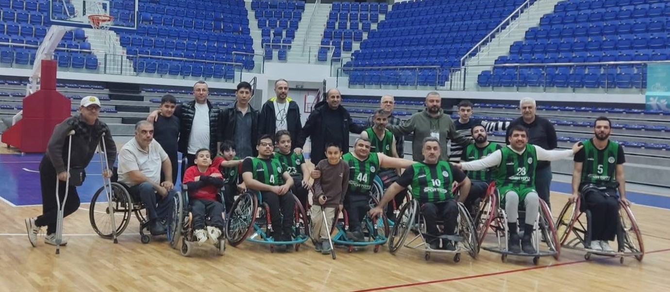 Malatya BB Tekerlekli Sandalye Basketbol Takımı Liderliğe Yükseldi