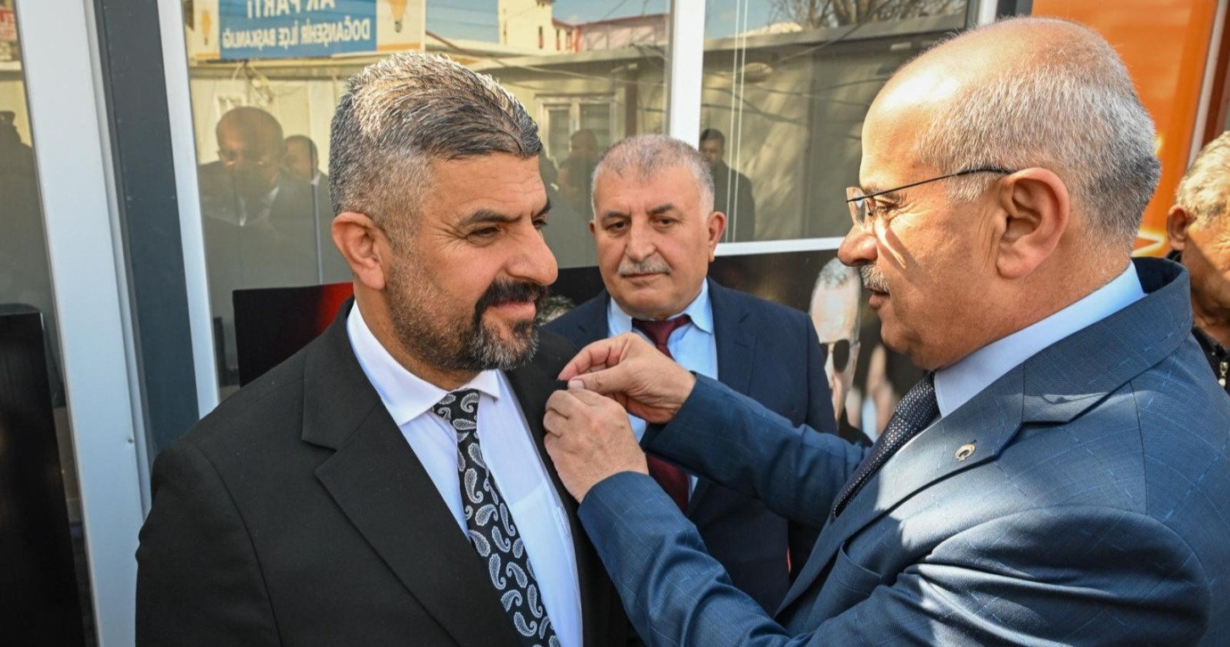 CHP’den İstifa Eden Doğanşehir Belediyesi Meclis Üyesi AK Parti’ye Katıldı!
