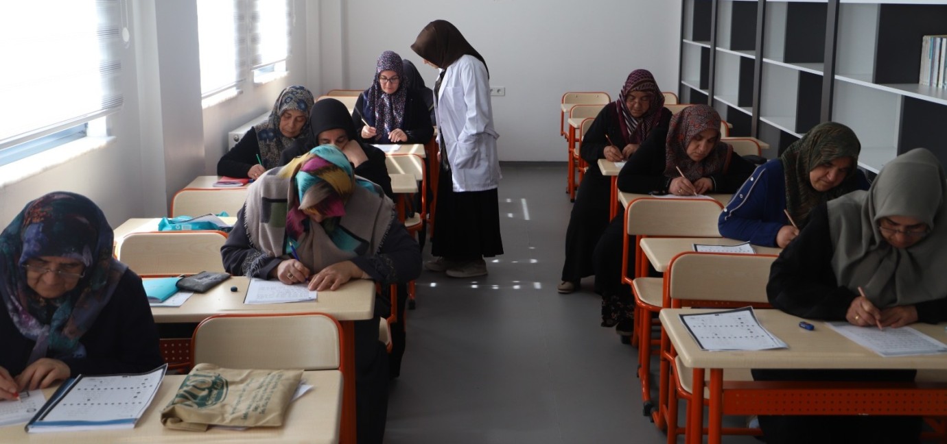 Battalgazi’de Okuma Yazma Seferberliği