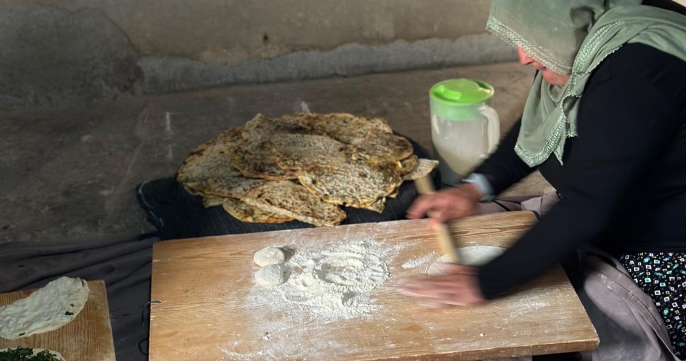 Ispanaklı Ekmek Daveti Gönülleri Isıttı