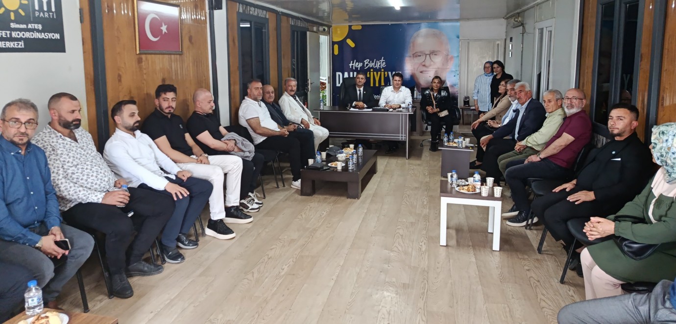 Malatya İYİ Parti'de Bayramlaşma