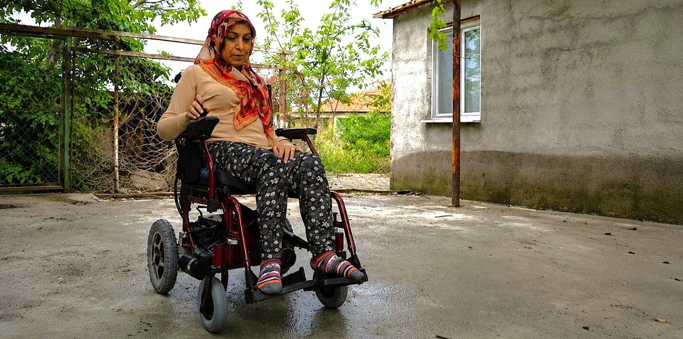 Büyükşehirden Engelli Bireylere Akülü Sandalye Desteği
