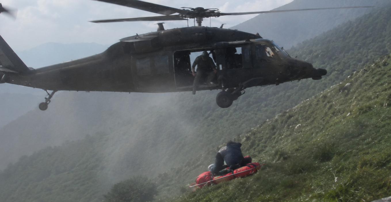 Mahsur Kalan Vatandaş Askeri Helikopterle Kurtarıldı!