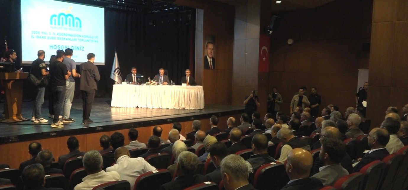 Vali Yavuz: “Ağır Hasarlı Yapıları Savunmak İnsanlığa İhanettir