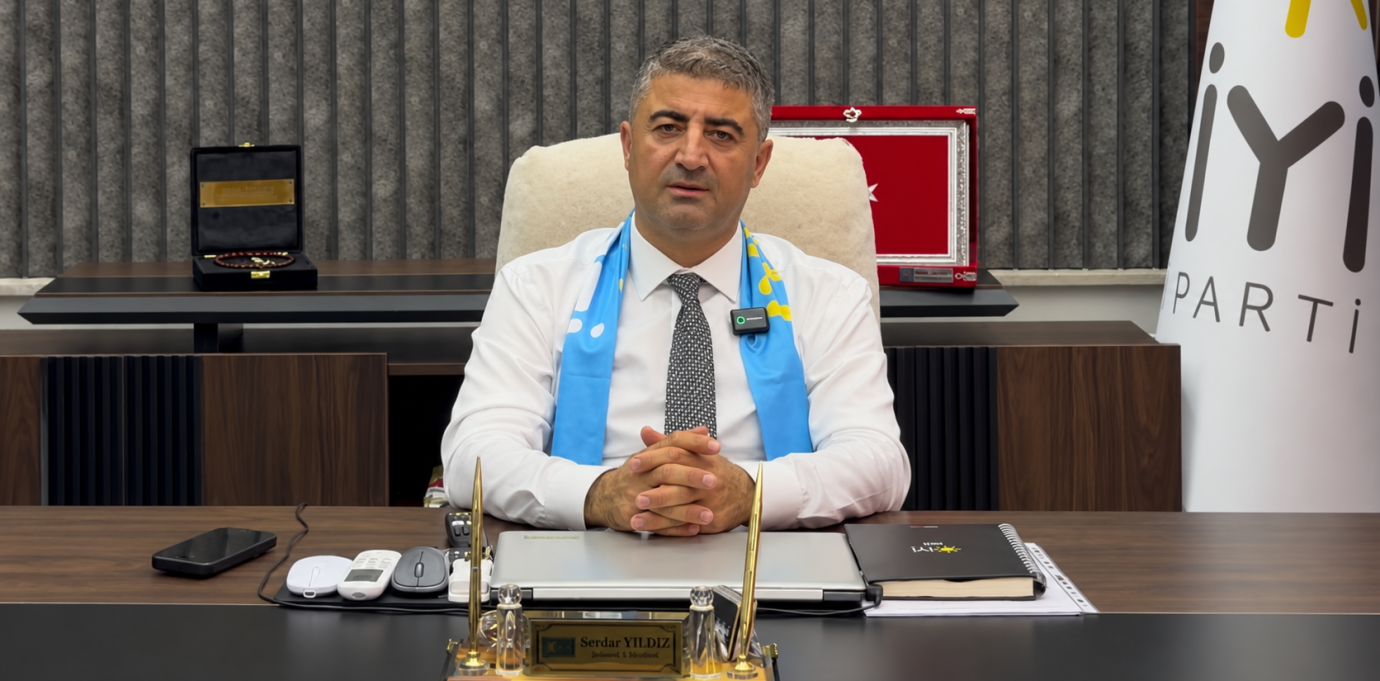 İYİ Parti’den, Büyükşehir Belediyesine Alt Yapı Tepkisi