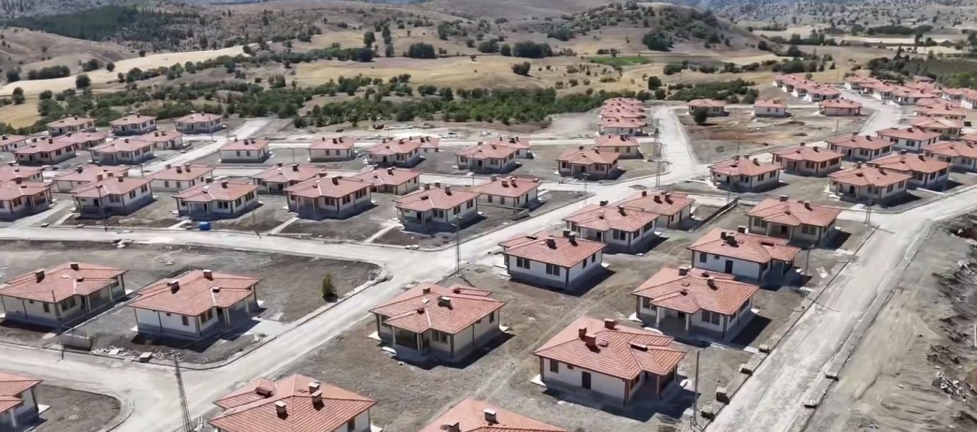 316 Kırsal Konutun Anahtarları Bugün Teslim Edilecek