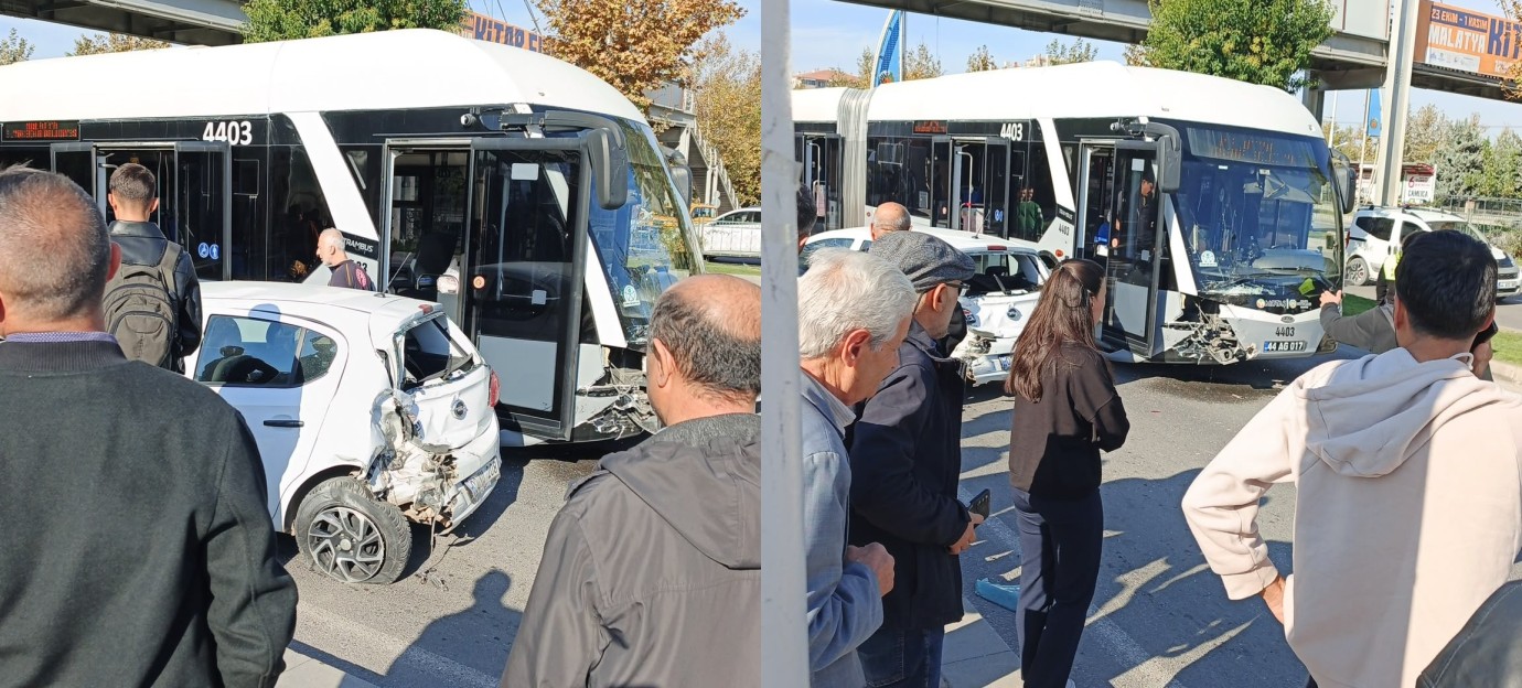 Trambüs İle Otomobil Çarpıştı 5 Kişi Yaralandı!