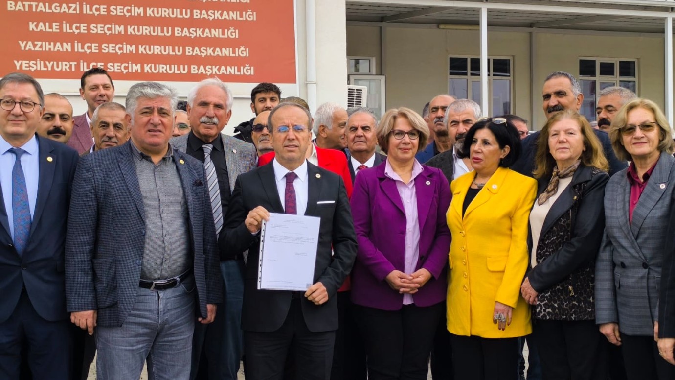 Yeni Parti Malatya İl Başkanı Mazbatasını Aldı