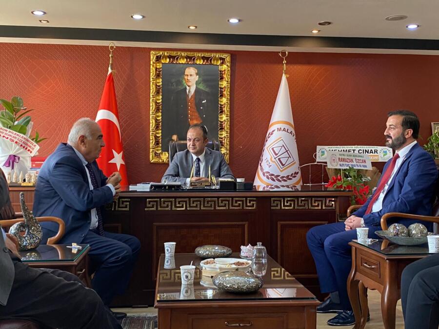 SARIBAŞ “AVUKATLIK KANUNU’NUN GÜNCELLENMESİ GEREKİYOR”