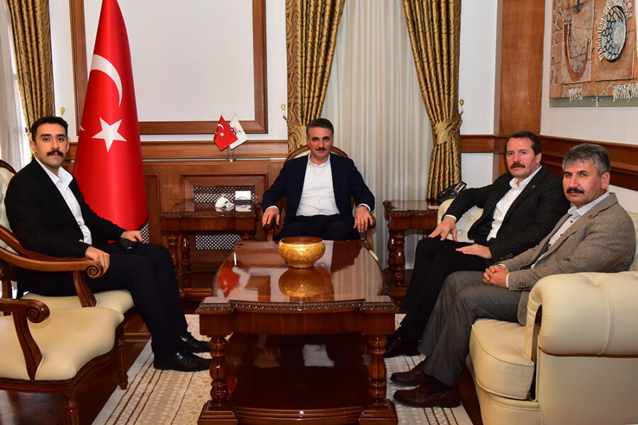 MEMUR-SEN GENEL BAŞKANI ALİ YALÇIN VALİ BARUŞ’U ZİYARET ETTİ