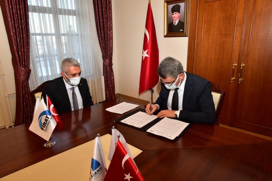 MALATYA 1. OSB FABRİKA KULUÇKASI PROJESİ İMZALANDI