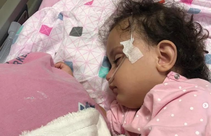 CHP MİLLETVEKİLLERİ SMA HASTASI DESTAN DURU İÇİN BİR ARAYA GELDİ