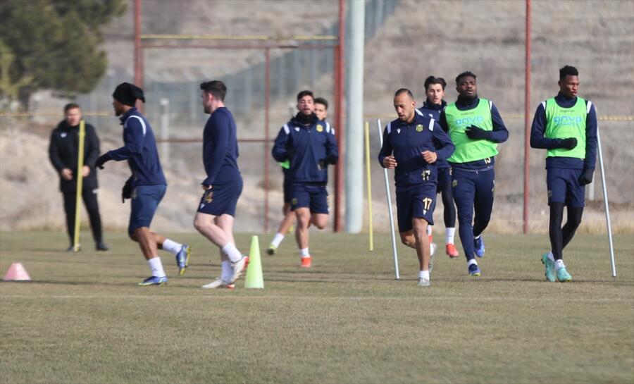 YENİ MALATYASPOR, TRABZONSPOR MAÇININ HAZIRLIKLARINI SÜRDÜRDÜ