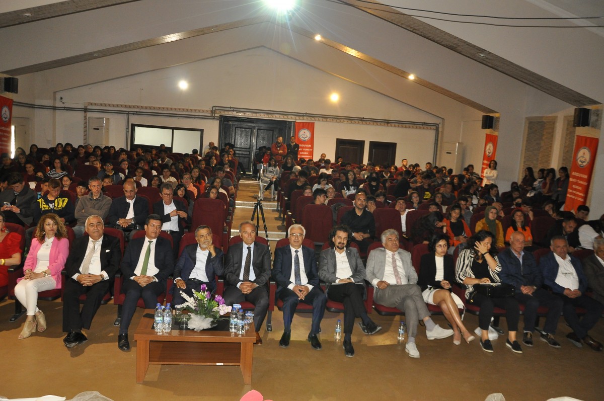 ARGUVAN'DA KARİYER GÜNLERİ YOĞUN BİR KATILIMLA TAMAMLANDI