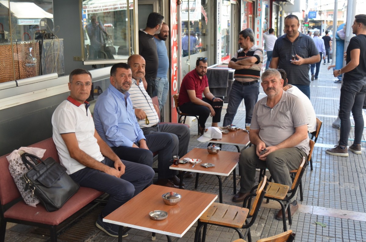 Veli Ağbaba’dan Malatya esnafına ziyaret.