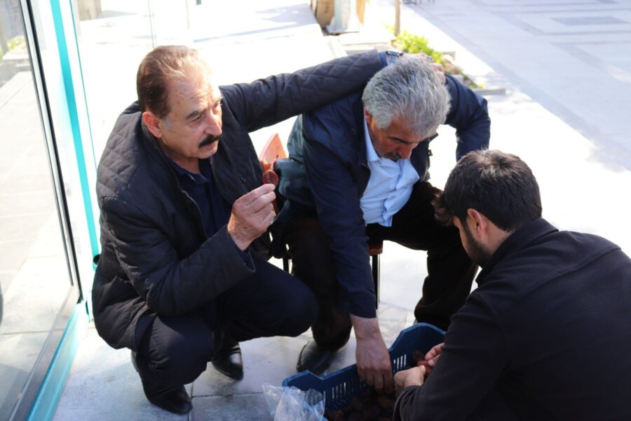 ‘HERKES SEÇİM DERDİNDE, AMA MALATYA ESNAFI GEÇİM DERDİNDE’