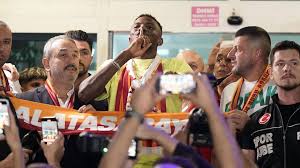Galatasaray, Victor Osimhen'in transferini bitirdi!