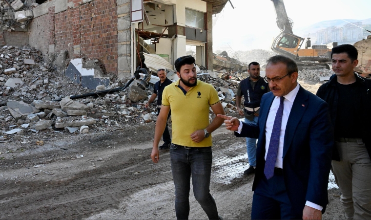 Malatya Valisi Yavuz Kışla Caddesinde 
