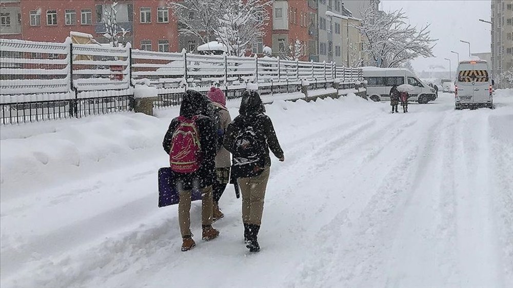 Malatya'da Kar Tatili: 14 Şubat’ta bazı ilçelerde eğitime ara verildi. 