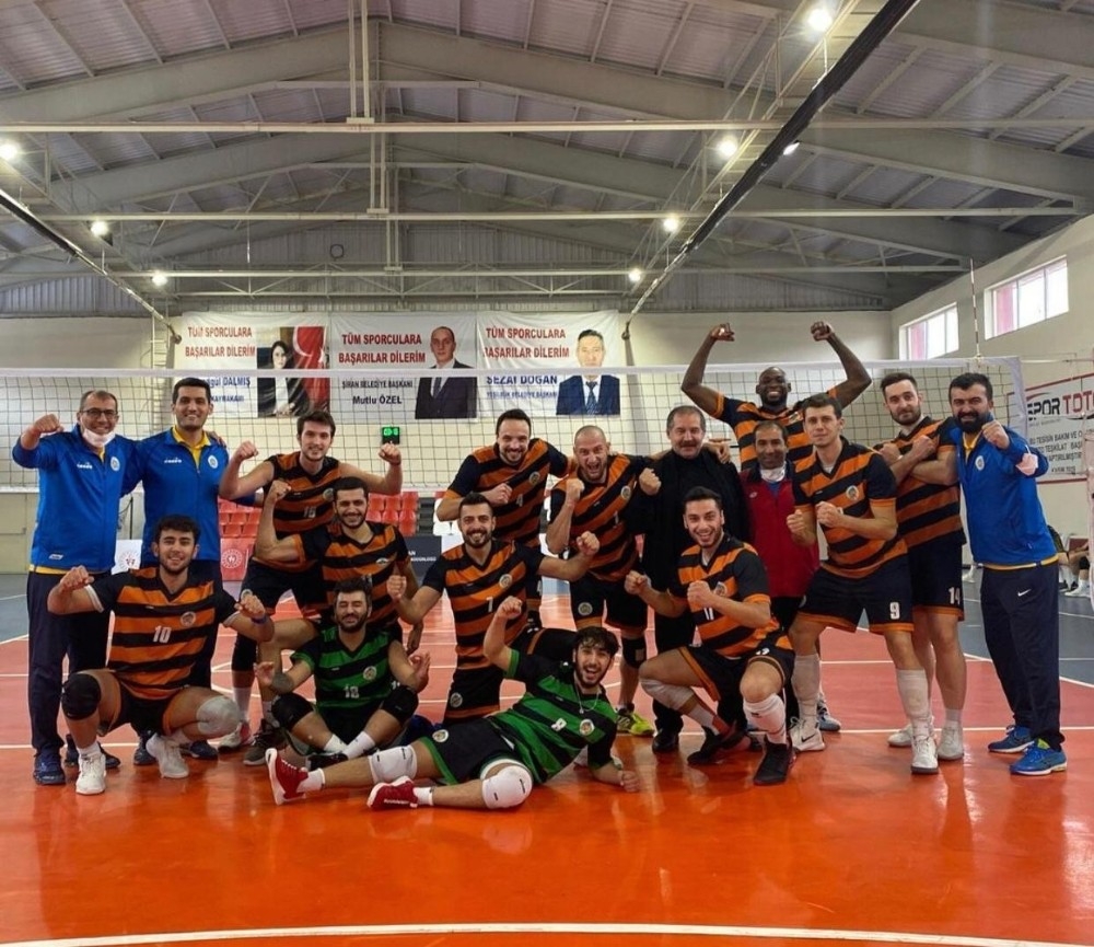 Malatya Büyükşehir Voleybol, Dinamik Gençlik’i 3-2 mağlup etti