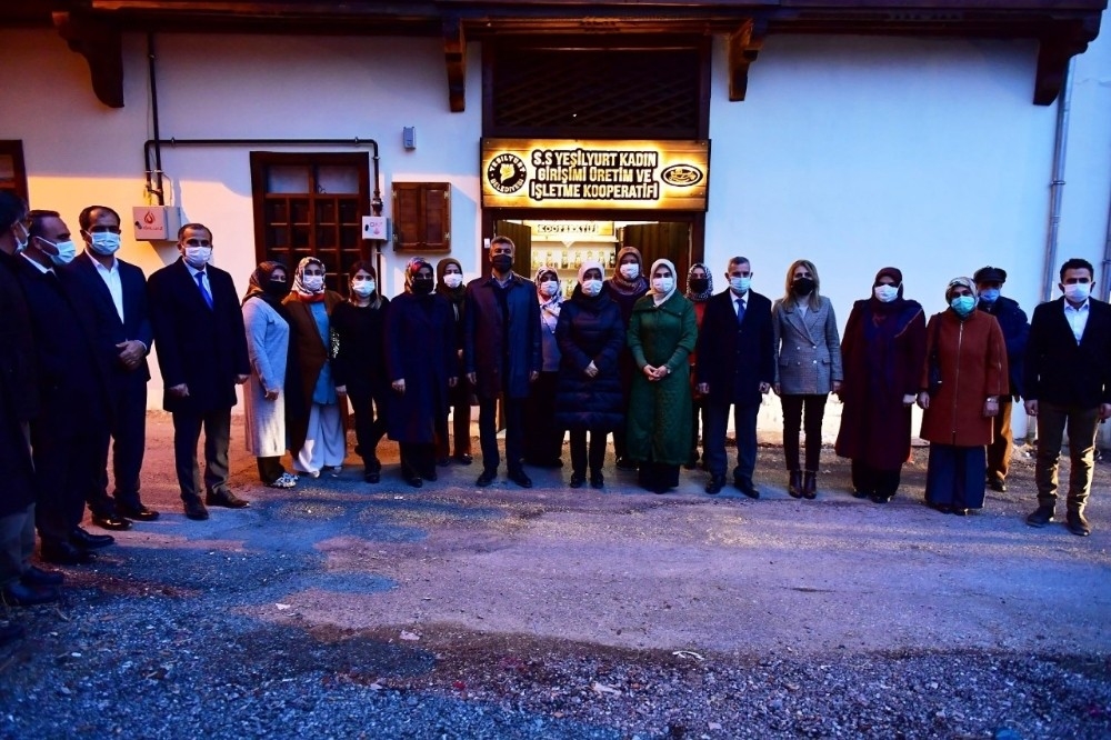 Yeşilyurt’ta kadın kooperatifine önem