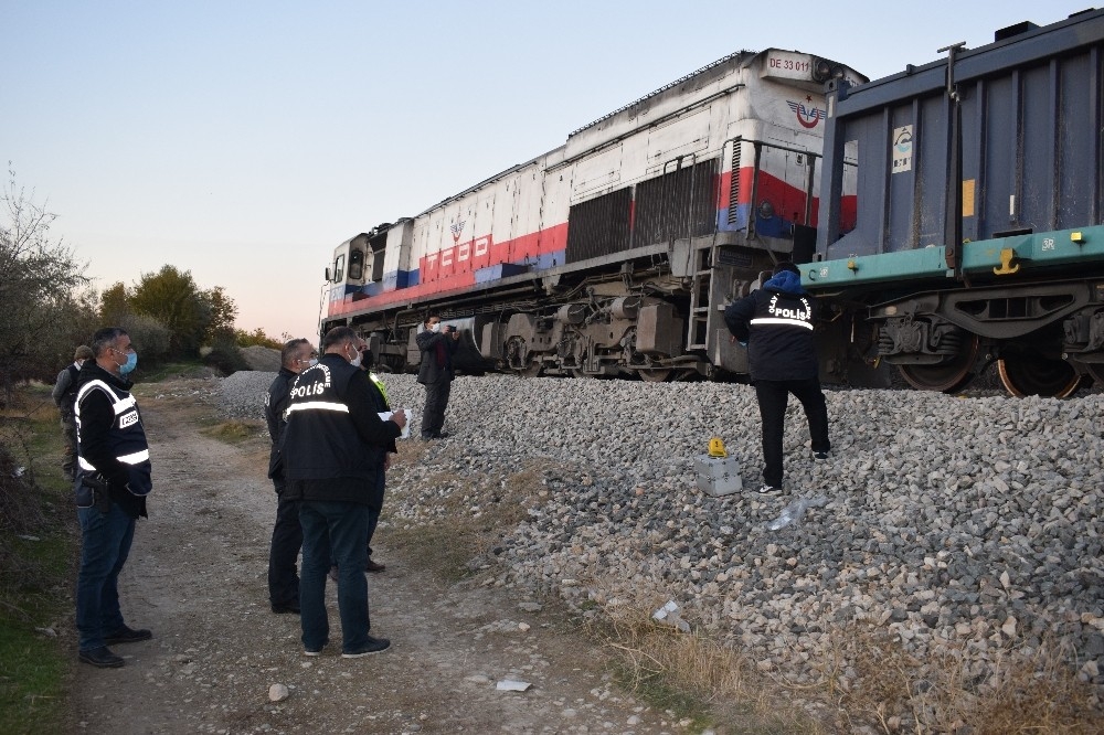 Malatya’da trenin çarptığı kadın hayatını kaybetti