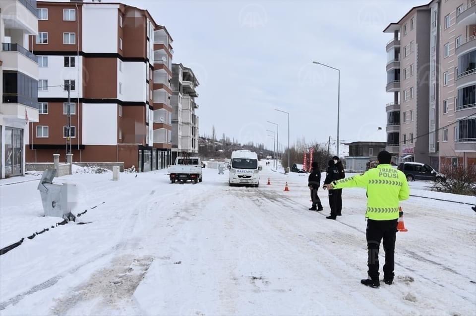 Malatya’da 13 kişiye sokağa çıkma cezası