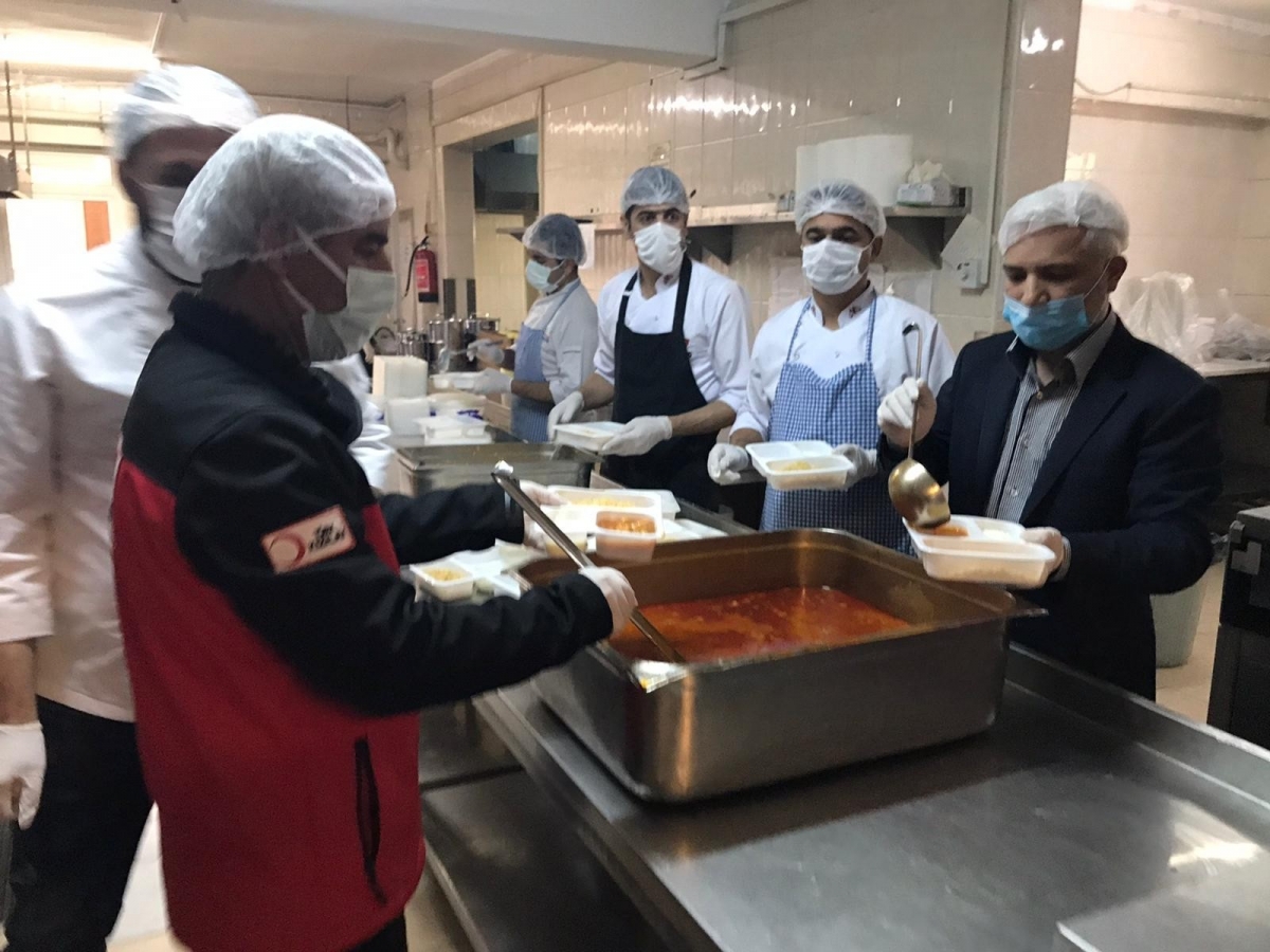 Malatya’da her gün 3 bin kişiye sıcak iftarlık