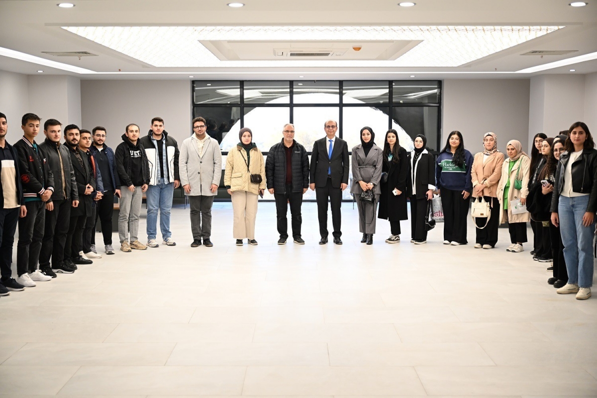 Yeşilyurt’ta Gençler Karar Mekanizmasında: Yeşilyurt Genç Meclis İlk Adımını Attı!