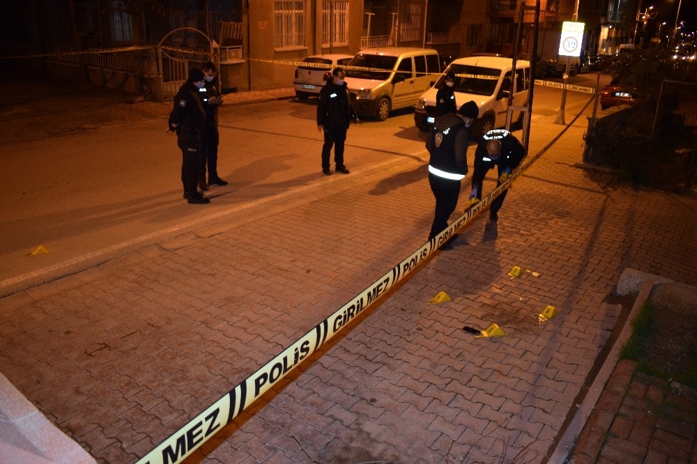 Husumetlisine kurşun yağdırdı: 1 yaralı