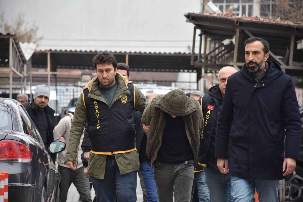 Malatya’da hırsızlık çetesine operasyon: 10 tutuklama