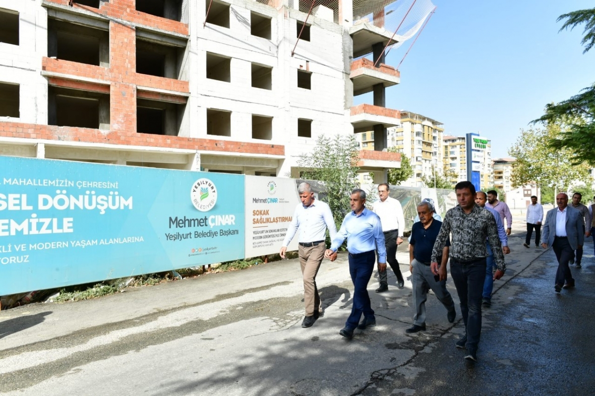 Turgut Özal Mahallesi’nde kentsel dönüşüm binaları yükseliyor